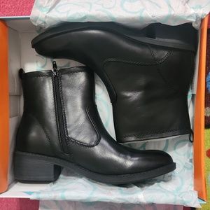 Women's black leather mid boots 1 inch heel